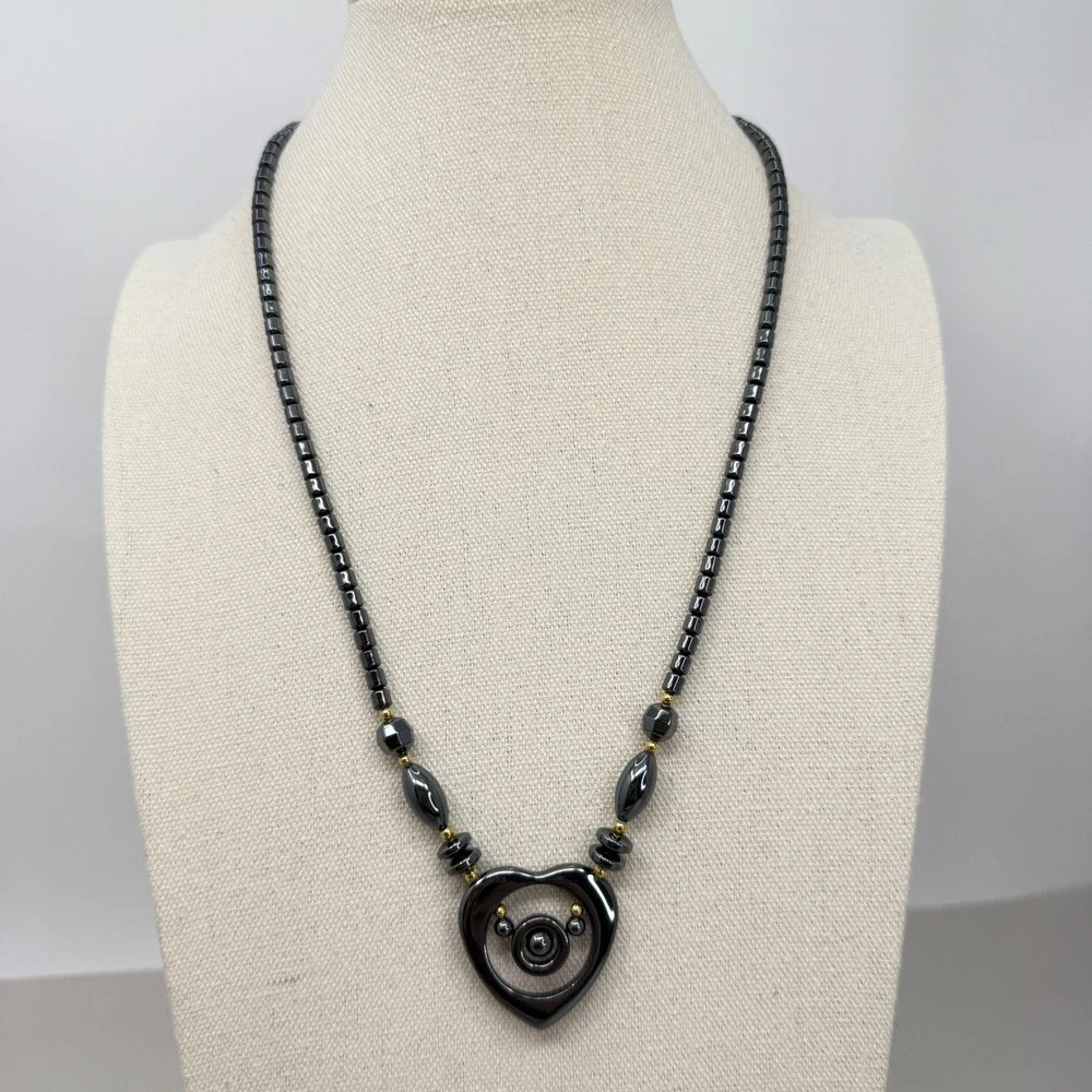 Lot of 2 Hematite Beaded Necklaces Faux Turquoise Donut Heart Magnetic‎ Clasp